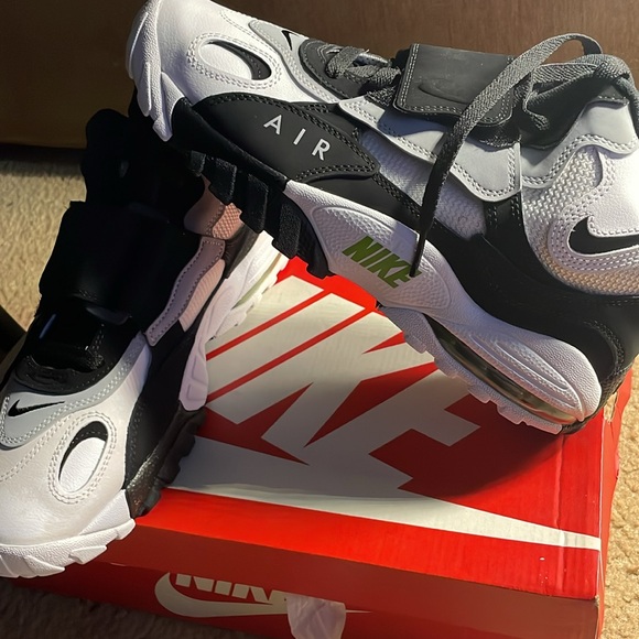 Nike Air Max Turf - Picture 5 of 9